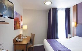 Premier Inn Luton Airport